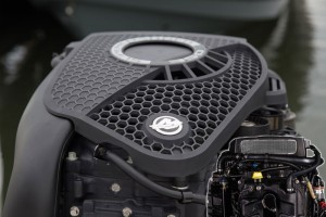 The new top cowl protects the air intake (inset) and keeps the powerhead dry. 