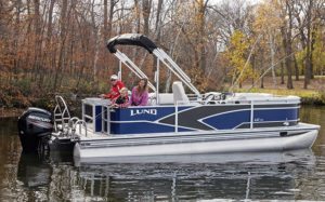 Lund is entering the pontoon market with five fishing models in 2017.