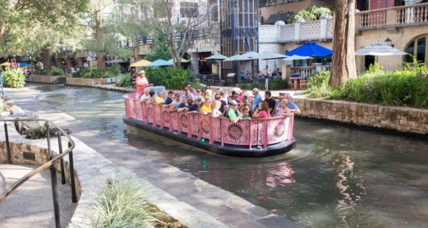 Go Rio San Antonio Riverwalk Cruises