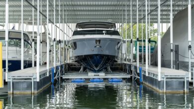 HydroHoist boat lift