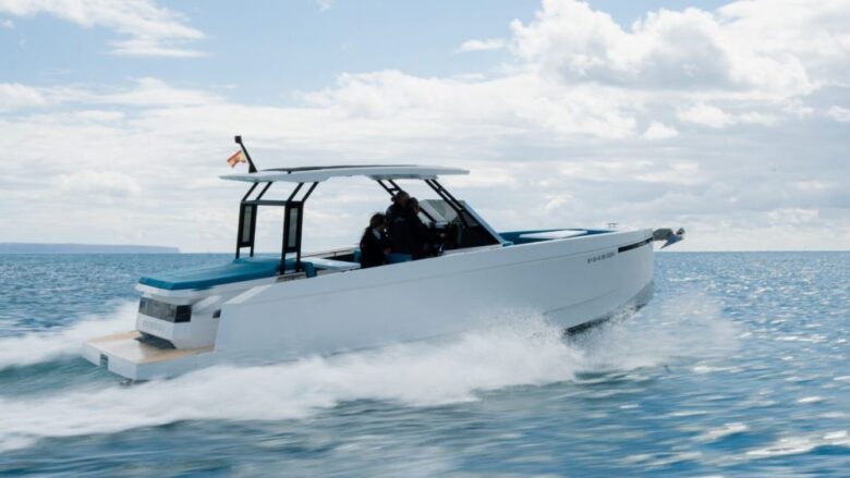 De Antonio Yachts D29