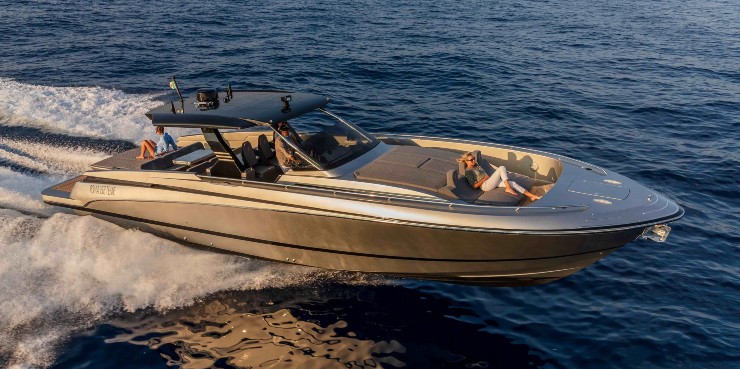 Canados Names Yachting Experts as its U.S. Distributor for Gladiator Yachts