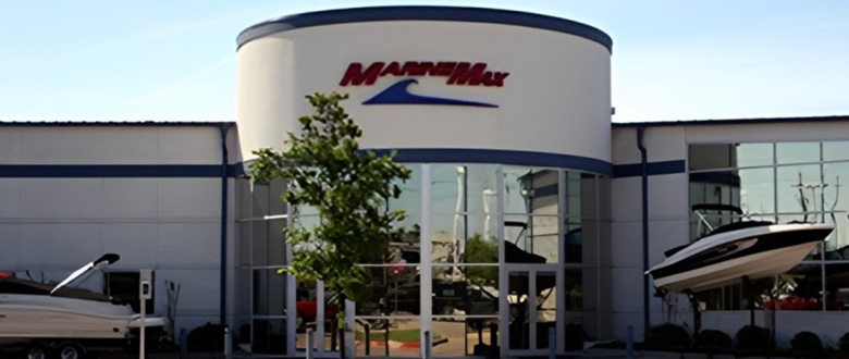 MarineMax
